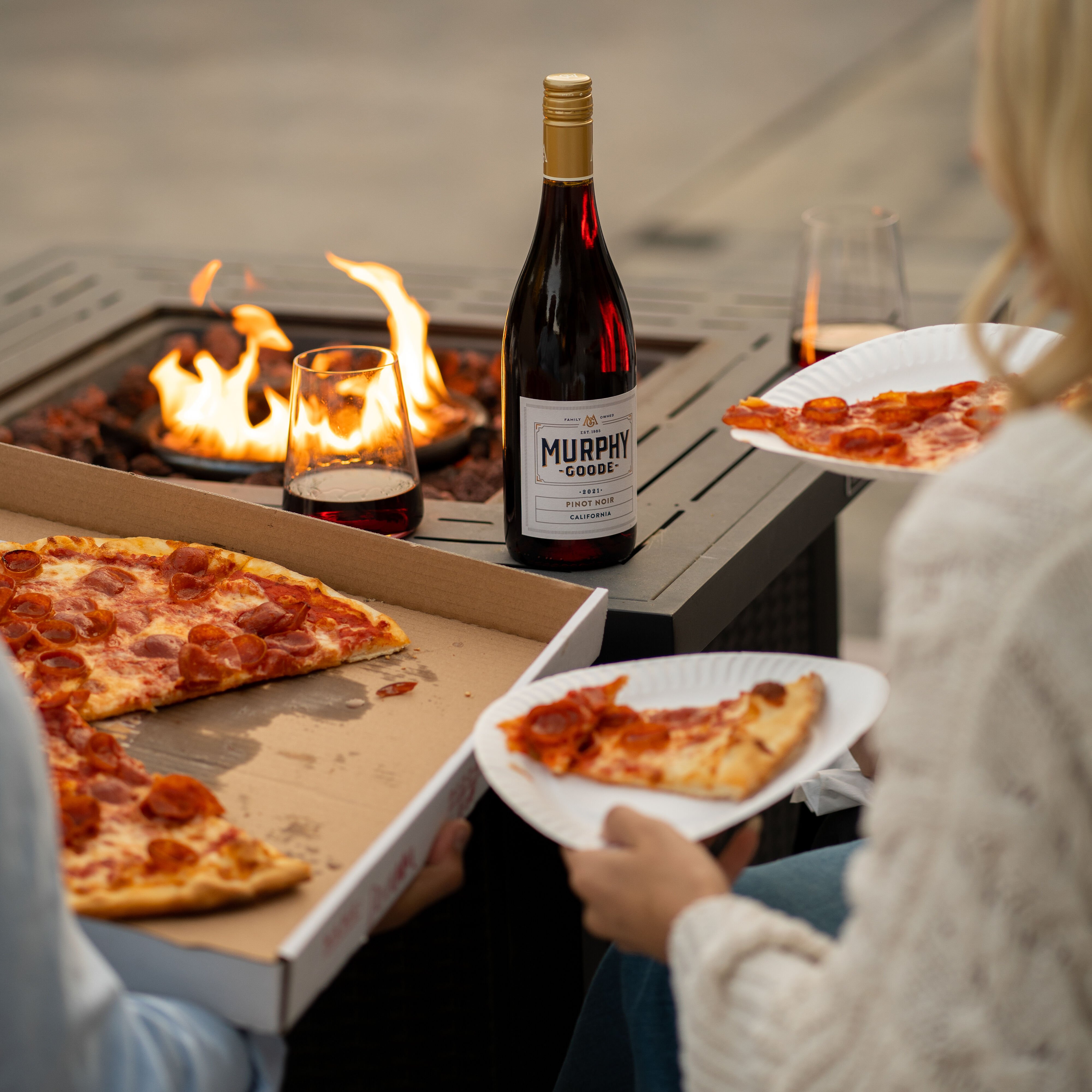 Murphy-Goode Pinot Noir with pizza